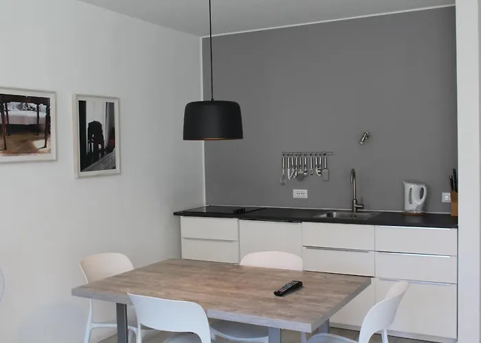 Rathaus 008 - Municipio 008 *